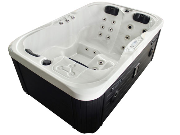 505N side view small garden hot tub