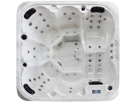 513B movable hot tubs