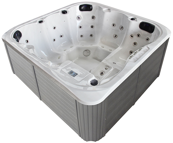 513B side view spa tub outdoor